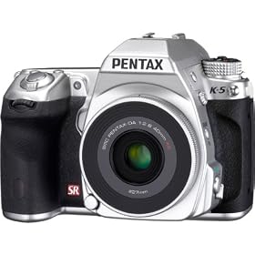 PENTAX �f�W�^����჌�t�J���� K-5 �����Y�L�b�g �V���o�[ (DA40mm F2.8 XS �V���o�[�t�� ���E����1500��)