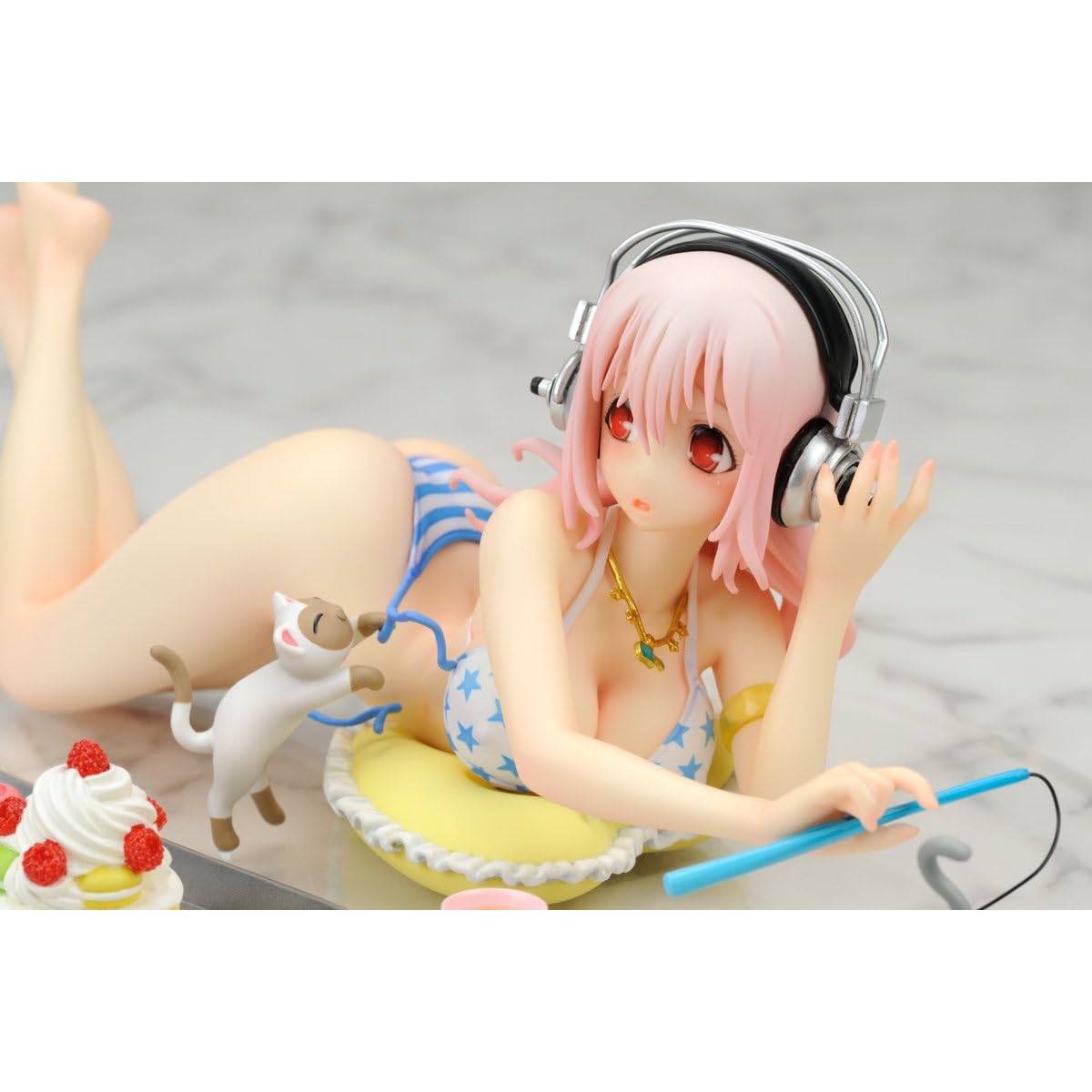 すーぱーそに子 Sweets & Bikini ver. (PVC塗装済み完成品)