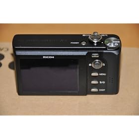 RICOH �f�W�^���J���� R8