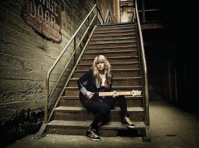Orianthi の画像