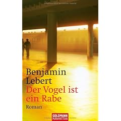 Der Vogel ist ein Rabe.