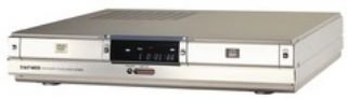 Heimkinosysteme: Hitachi DV-W 1E DVD-Player mit CD-Rekorder silber