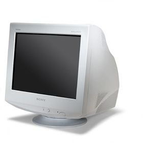Festplatten: Sony CPD-G520, 21" Monitor FD TCO99