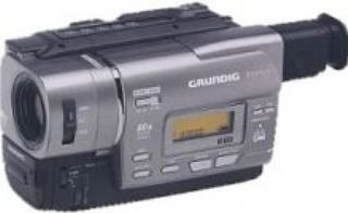 Handys ohne Vertrag: Grundig Xephia LC 5000 HE Hi 8 analog Camcorder
