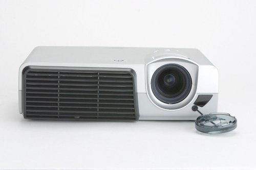 Heimkinosysteme: HP VP6120 DMD/DLP Projektor