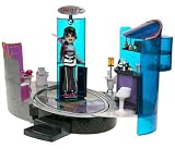 Bratz Tokyo-A-Go-Go Dance & Skate Club