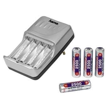 Heimkinosysteme: Hama Stecker-Reiseladeger�t "Delta Slim" Set inkl. 4  AA (Mignon-HR-6)  Hama Akkus (2500mAh) 4er Pack