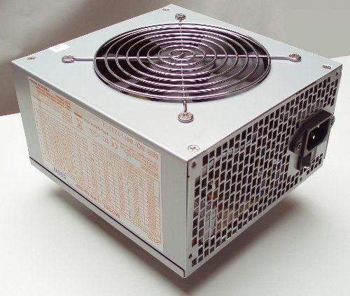 Projektoren: PC Netzteil 550W 120mm L�fter