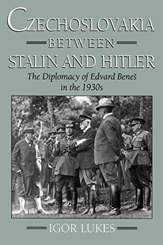 Czechoslovakia between Stalin and Hitler Cover