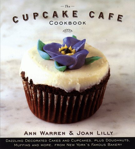 The Cupcake Cafe cookbook Cover