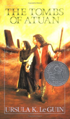 The Tombs of Atuan (The Earthsea Cycle, Book 2) Cover