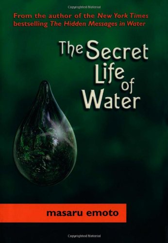 The secret life of water Cover