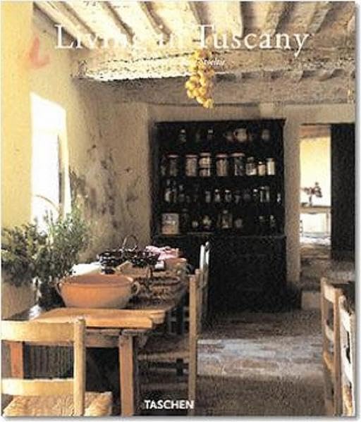 Living in Tuscany Cover