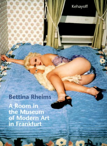 A room in the Museum of Modern Art in Frankfurt/Main Cover
