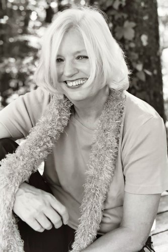 Attempted cover for Book ID: B002C1B81A